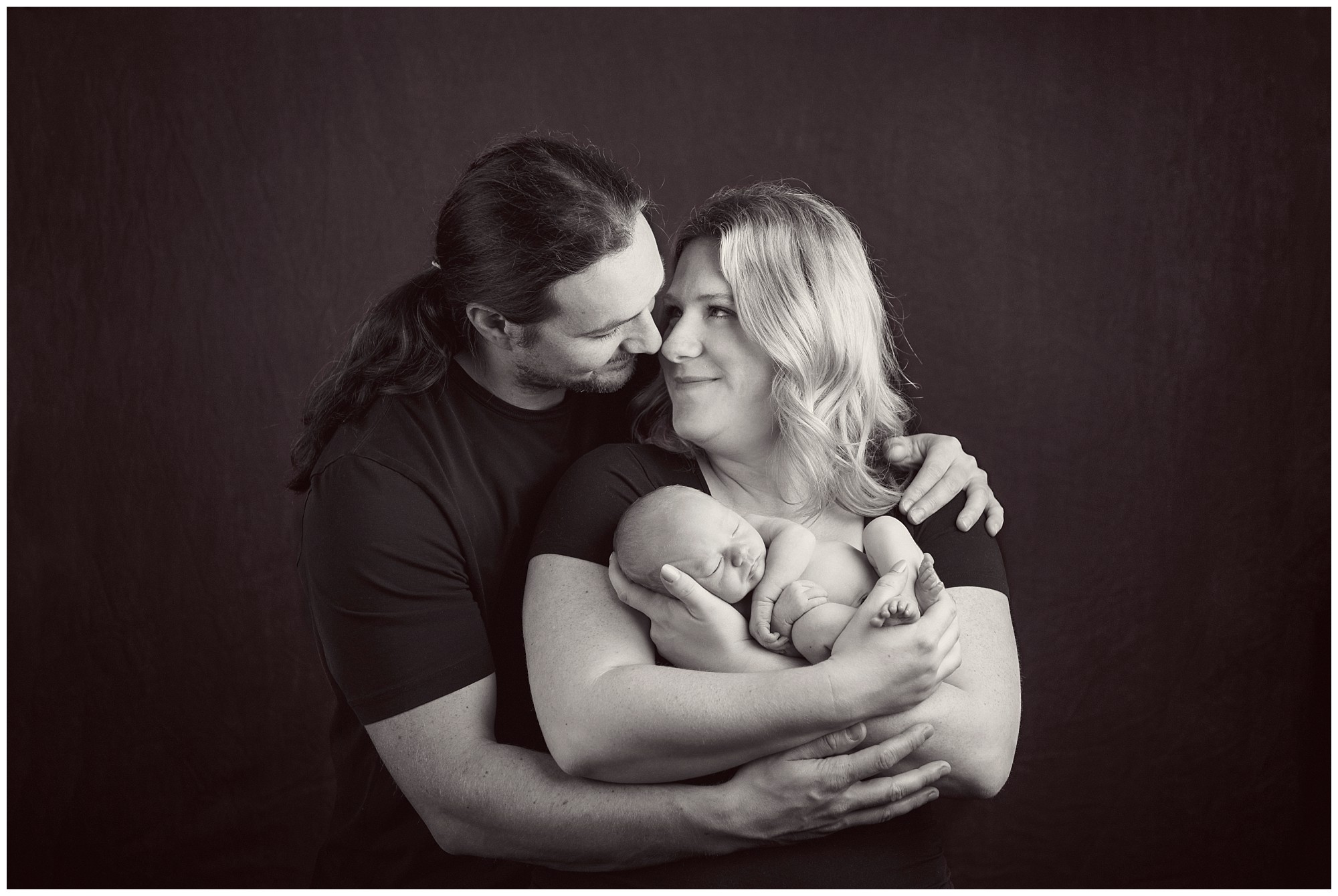 newborn photography with parents