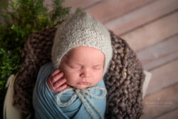Maternity photography dresses and bodysuits for photo shoots