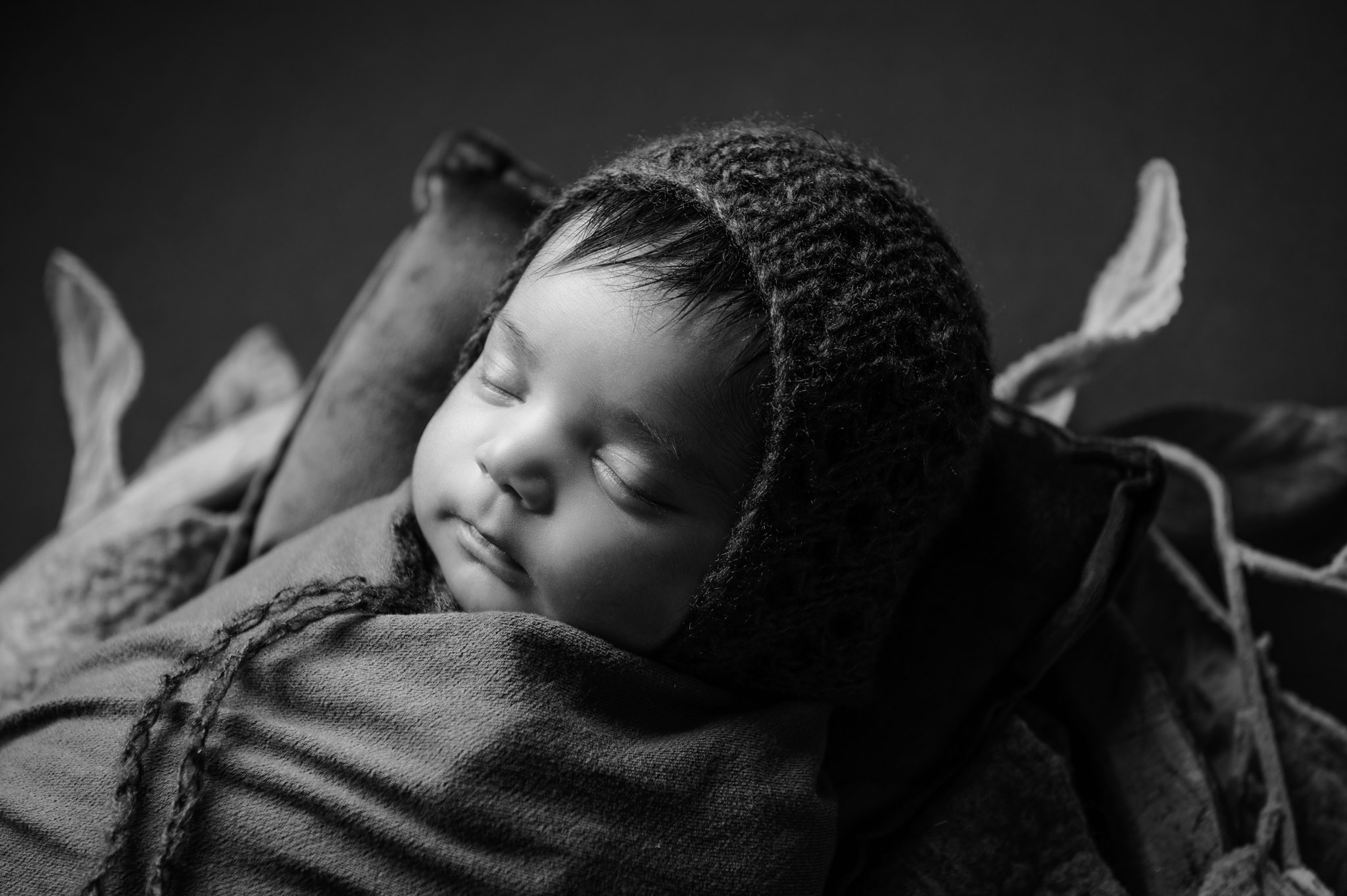 newborn baby with hair photo shoot
