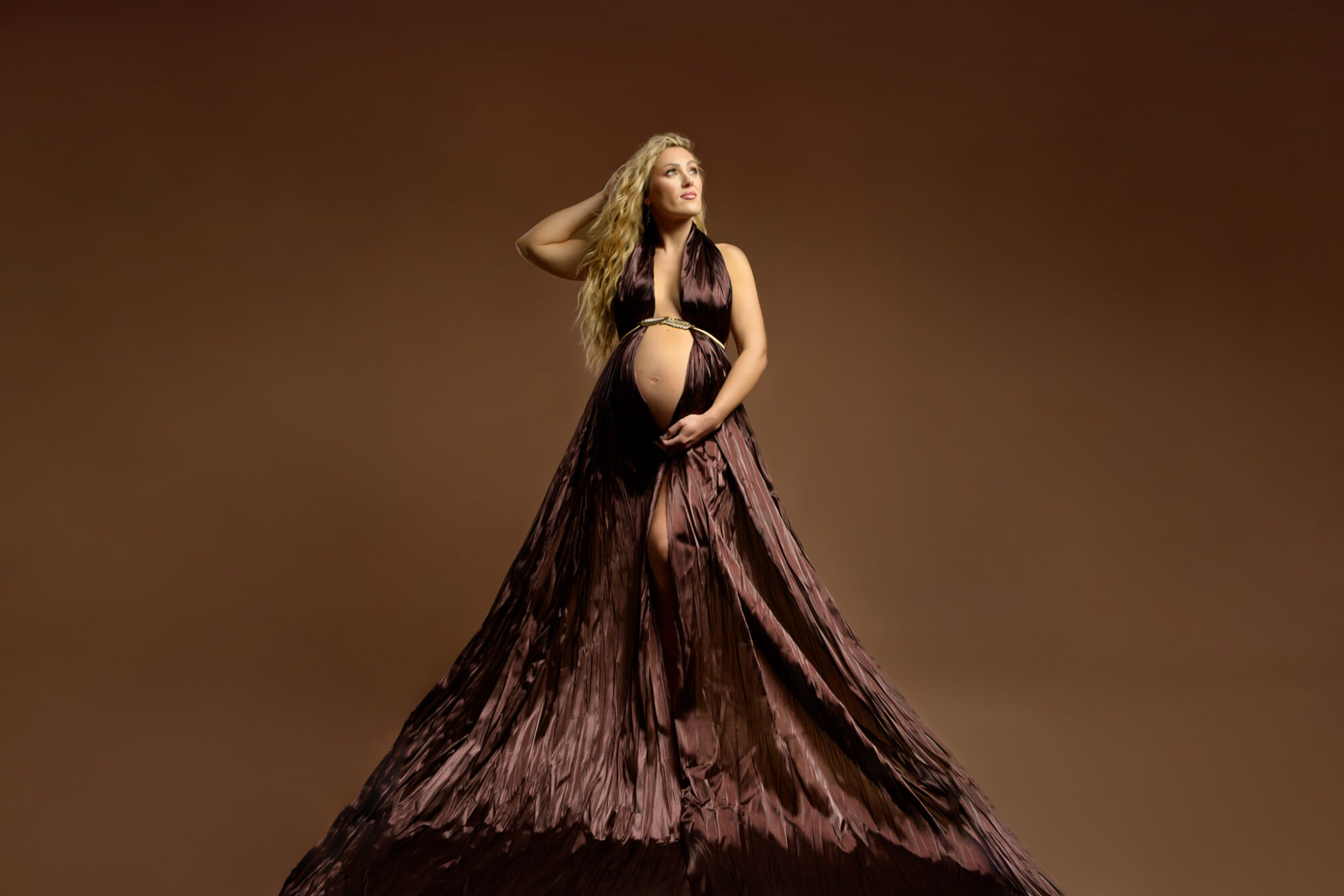 Editorial maternity photography