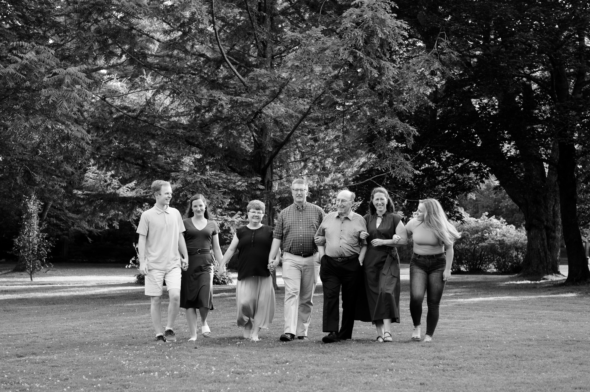 Halifax Public Gardens extended family photo shoot