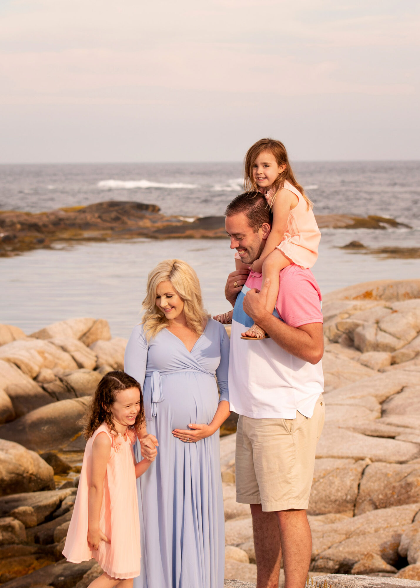 maternity session at peggy's cove