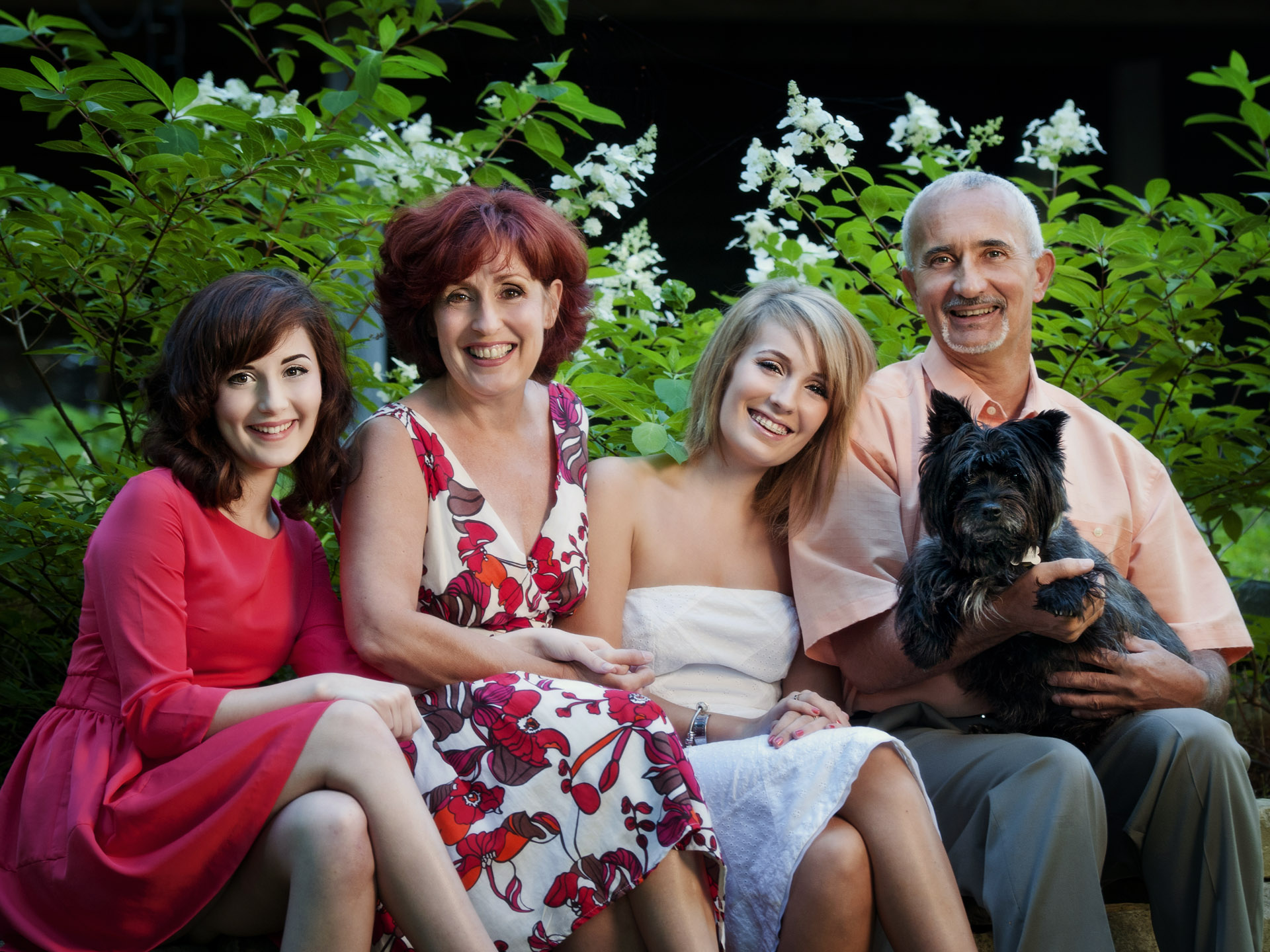 Family photos with dog in Halifax NS